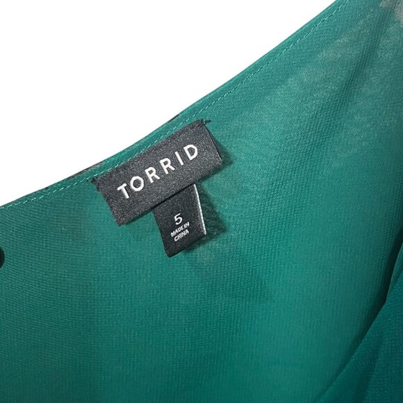 Torrid Womens Plus Size 5 Green Floral Sleeveless Camisole Top Adjustable Straps - Picture 3 of 6